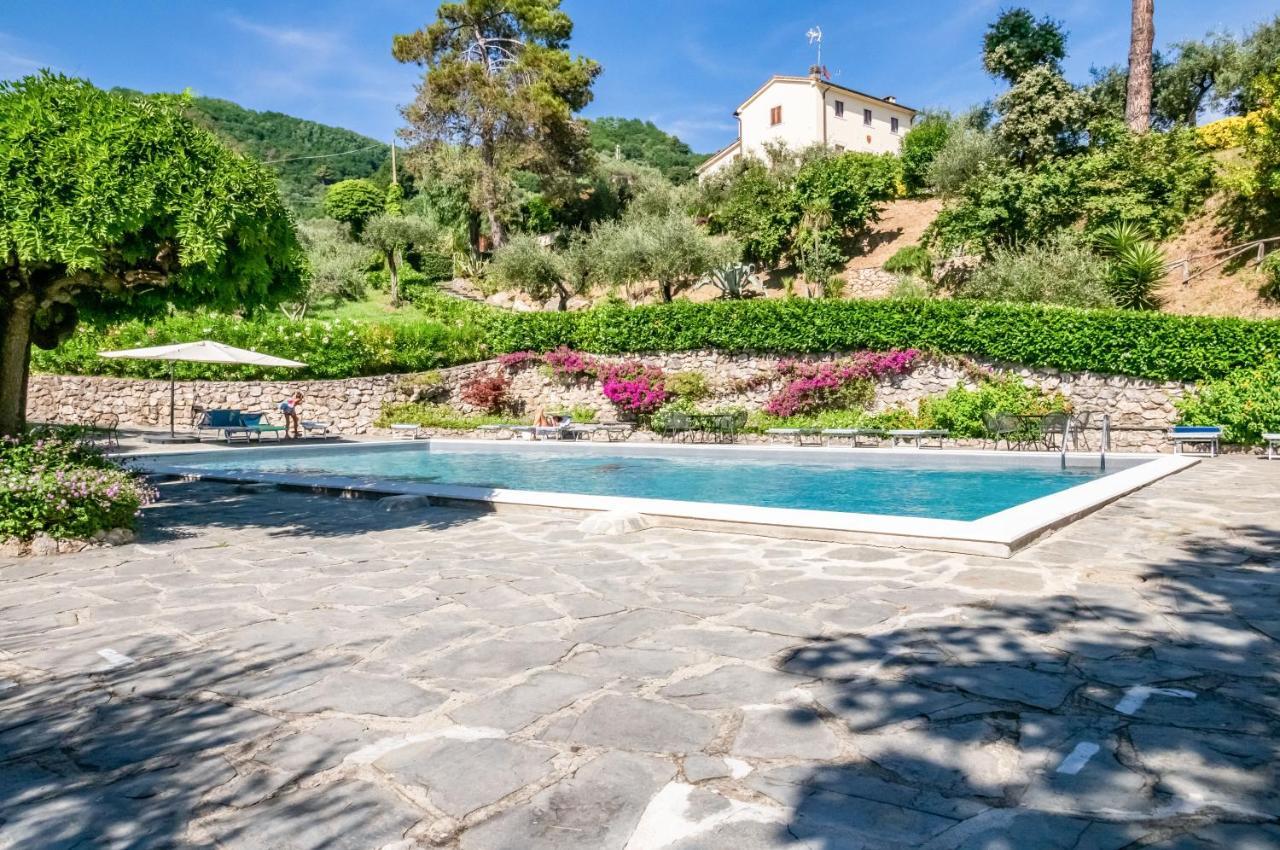 Piana Di Solaro Modern Flat & Swimming Pool Apartment Lerici Exterior photo